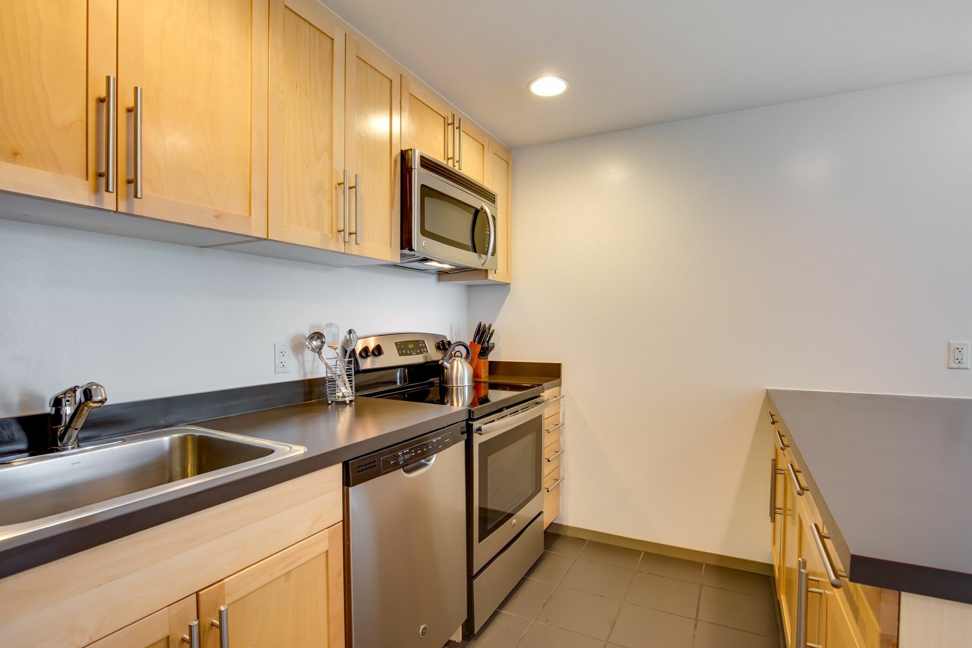 Global Luxury Suites At Kendall West Cambridge Extérieur photo